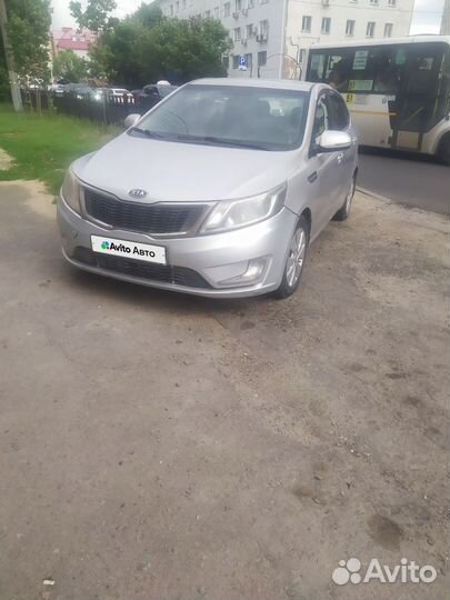 Kia Rio 1.6 AT, 2012, 180 000 км