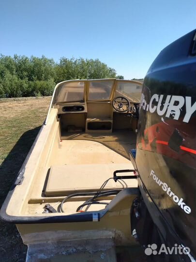 Моторная лодка 