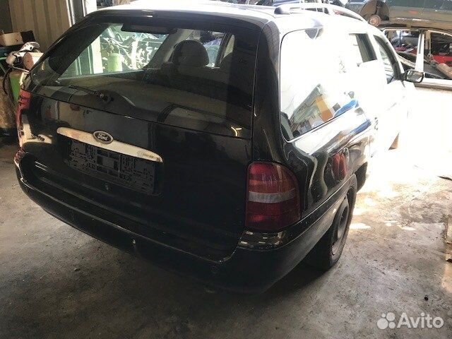 Разбор на запчасти Ford Mondeo 2