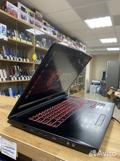 Ноутбук MSI MS-1799