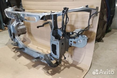 Телевизор передний Митсубиси Аутлендер 2008