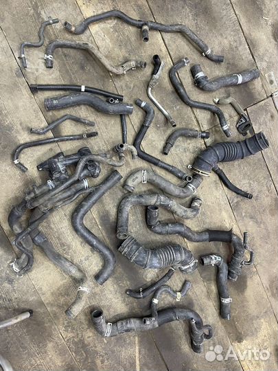 Патрубок оригинальный Toyota Rav 4