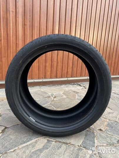 Bridgestone Potenza S001 275/35 R20