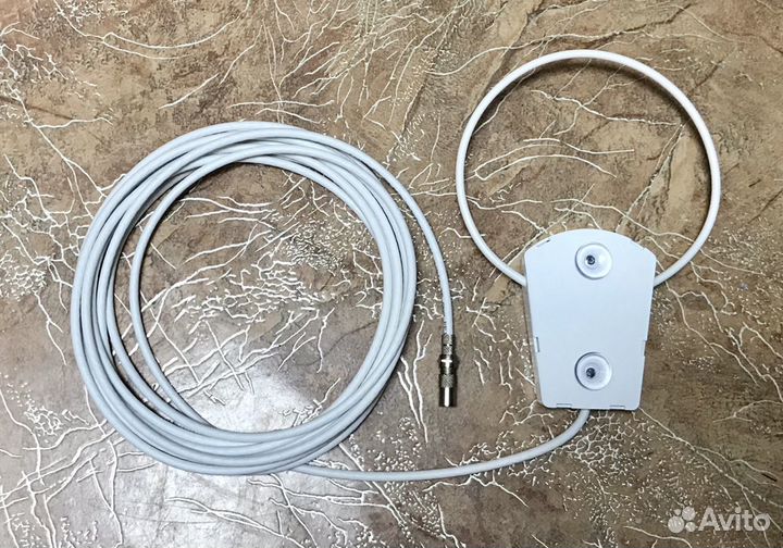 Антенна тв новая «Уралочка» до 80 км - 5 м кабель