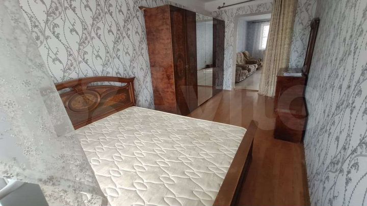 3-к. квартира, 70 м², 4/5 эт.