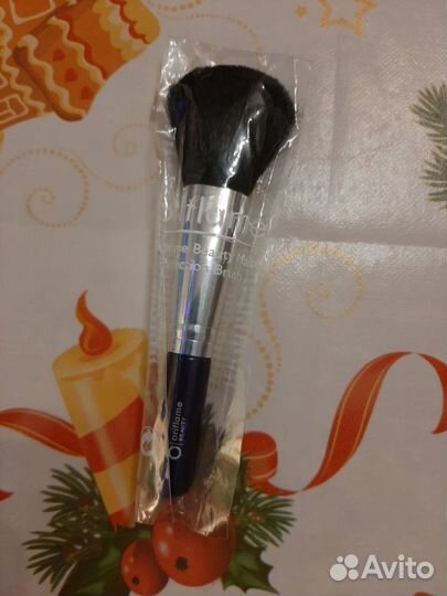 Кисти для макияжа, тушь