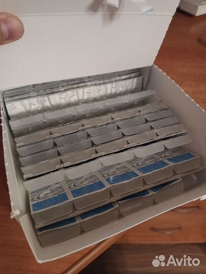 1-day acuvue moist 74 из 90 штук -4.25