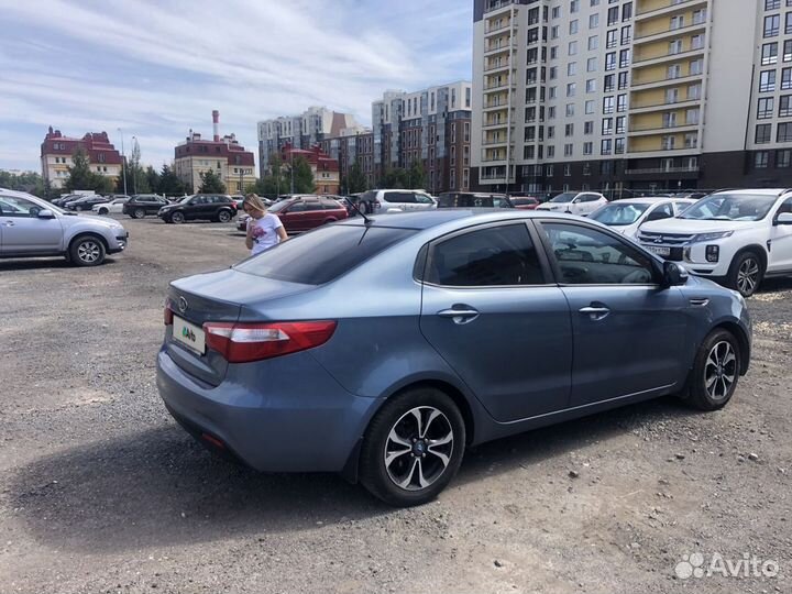 Kia Rio 1.6 AT, 2012, битый, 193 127 км