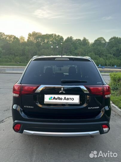 Mitsubishi Outlander 2.0 CVT, 2016, 198 000 км