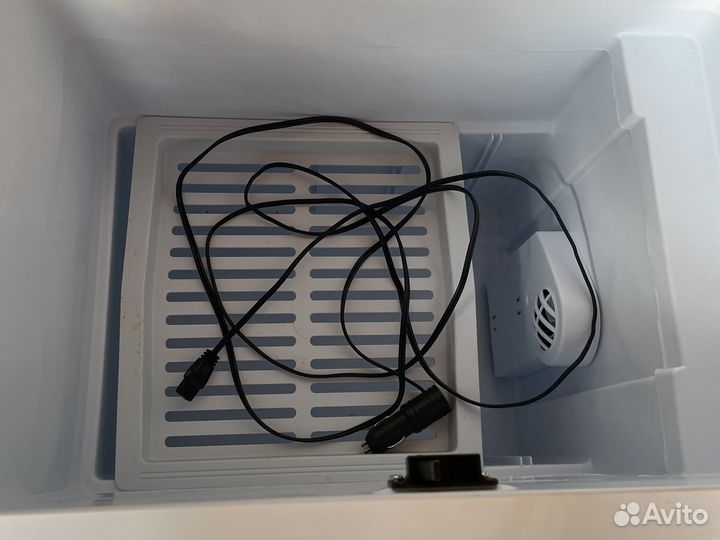 Автомобильный холодильник Koolatron P 85