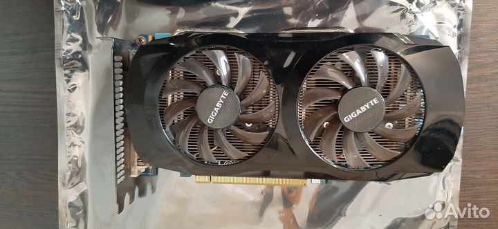 Видеокарта GTX-460