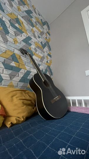 Классическая гитара бу