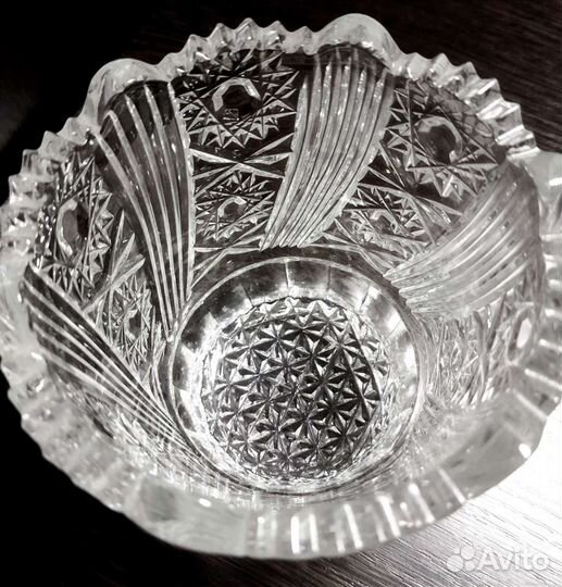 Хрустальная ваза - конфетница (салатница)