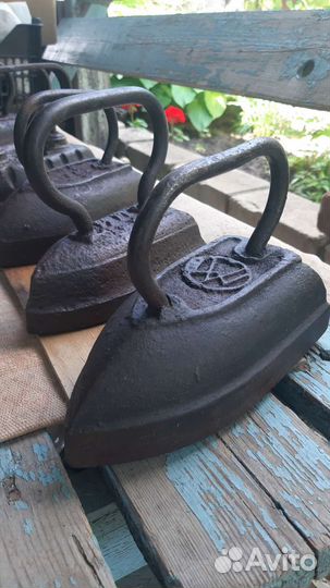 Утюг чугунный старинный