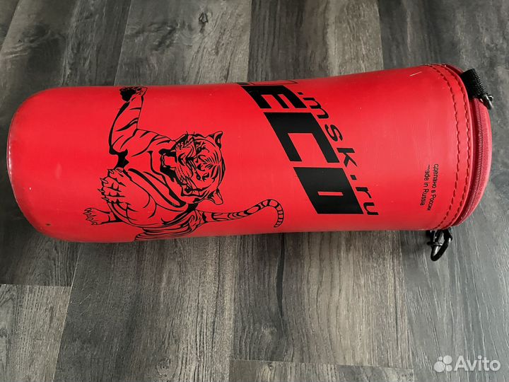 Боксерские перчатки шлем бинты защита