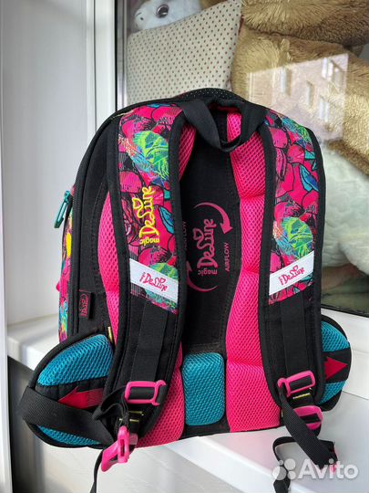 Школьный рюкзак