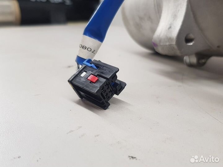 Электроусилитель руля(рулевая колонка)