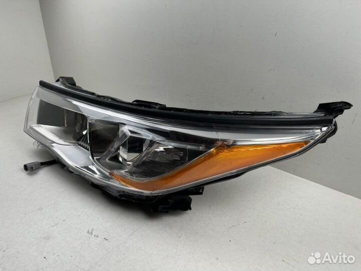 Фара левая Toyota Highlander 3 2014-2018