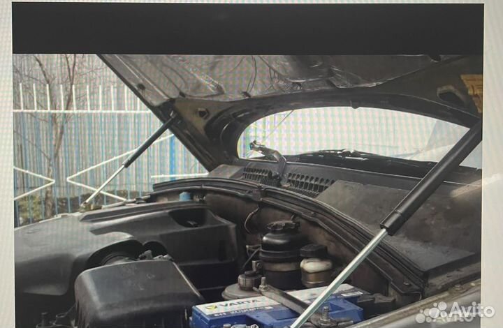 Упоры капота travel нива Травел