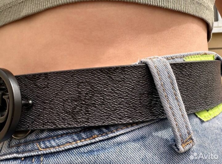 Женский ремень guess