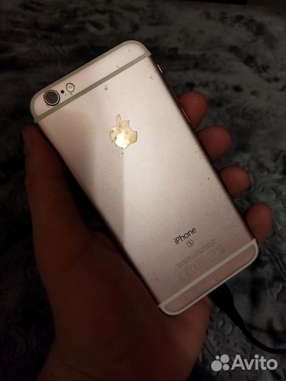iPhone 6S, 64 ГБ