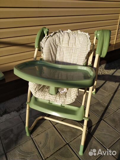 Стульчик-качель для кормления