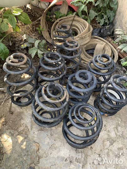 Задняя пружина Бмв Опель