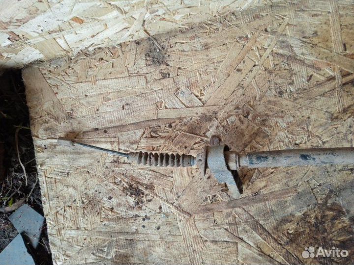 Трос стояночного тормоза Peugeot 308 хэчбек