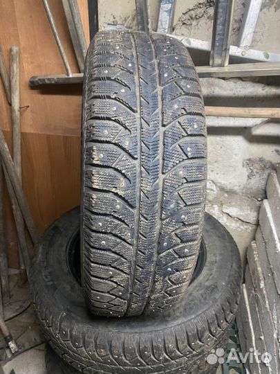 Bridgestone Ice Cruiser 7000S 235/65 R19 108