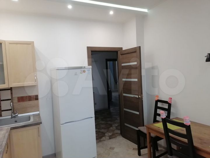 2-к. квартира, 62 м², 4/17 эт.