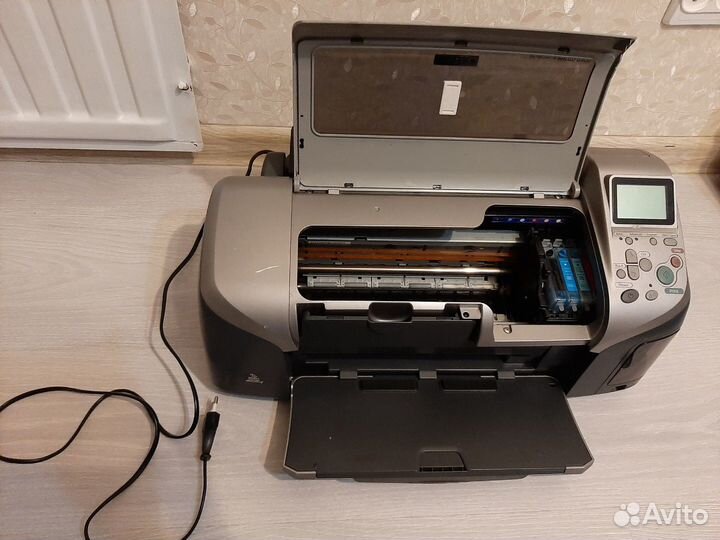 Цветной принтер Epson