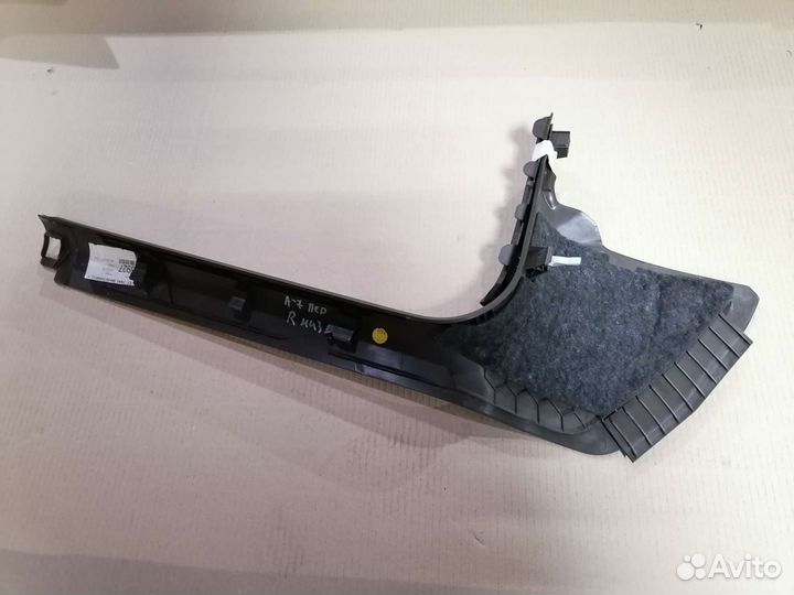 Накладка порога правая передняя Audi A7,VAG 4G1867