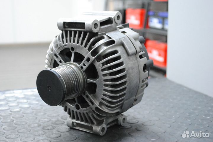 Генератор Mercedes Benz GL320, G320 3.0 CDi б/у