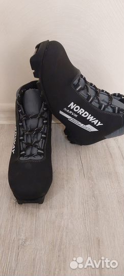 Лыжные ботинки 39 размер nordway