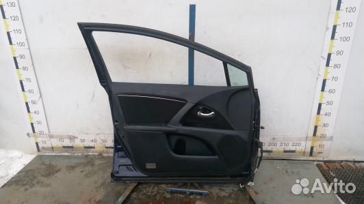 Дверь передняя левая toyota avensis T27 (BEA06EN01