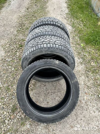 Продам резину Pirelli Ice Zero 245/45/19