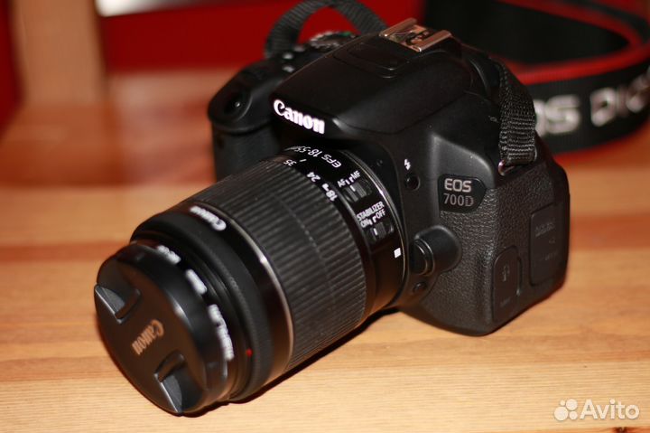 Canon 700D