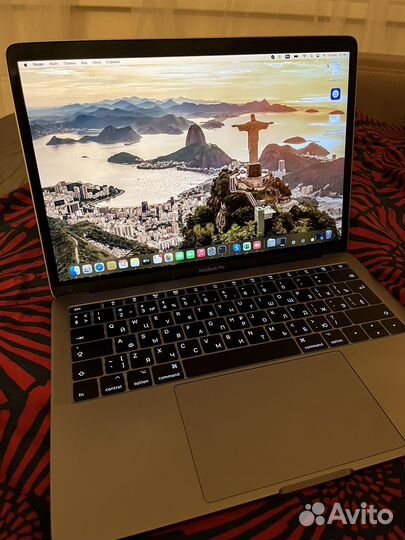 Apple MacBook Pro 13 2017 /512gb