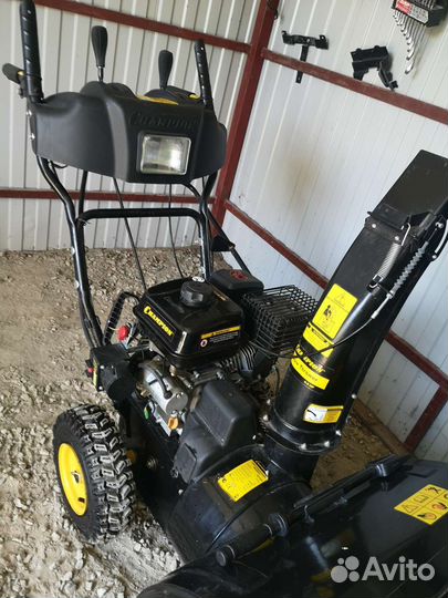 Снегоуборщик