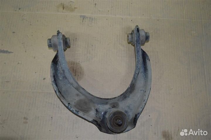 Рычаг передний верхний правый Honda Accord viii 2