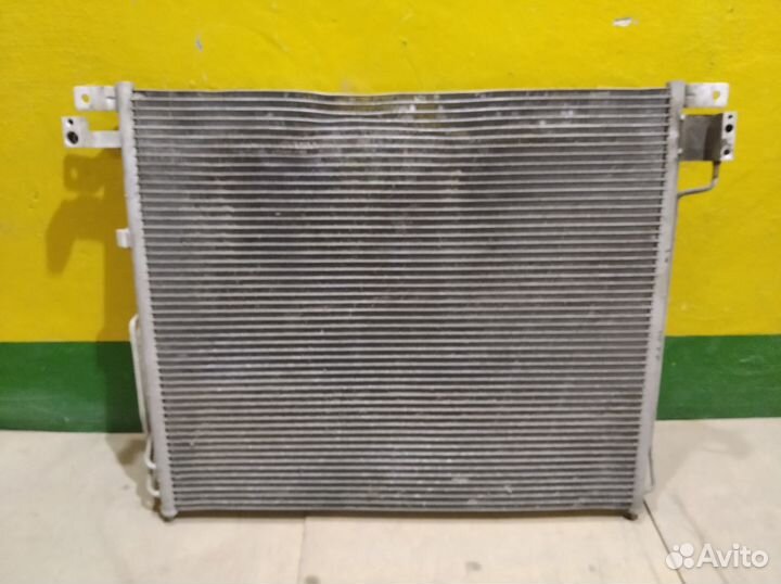 Радиатор кондиционера Nissan Pathfinder R51