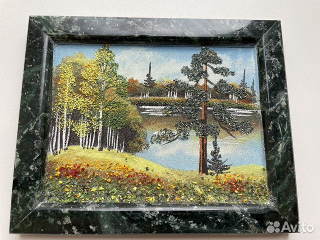 Панно из камня