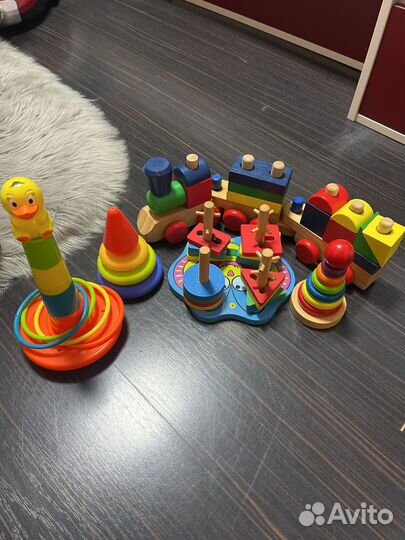 Развивающие игрушки