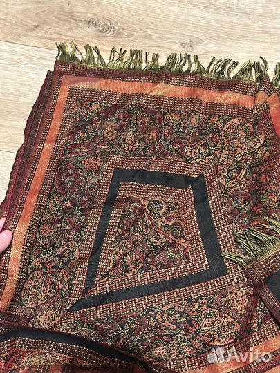 Палантин женский с узором 190х65 см