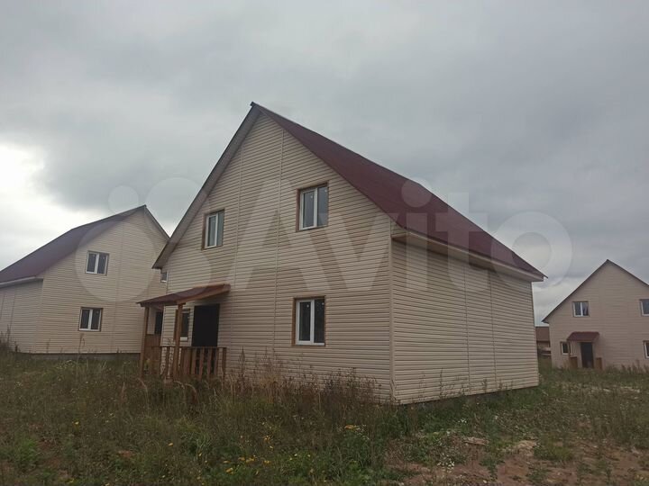 Дом 130 м² на участке 5 сот.