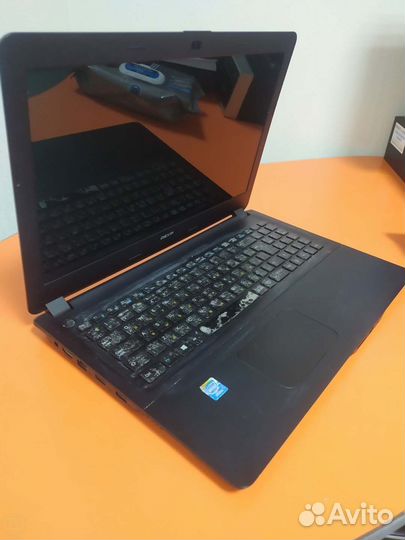 Ноутбук - dexp- 7DT