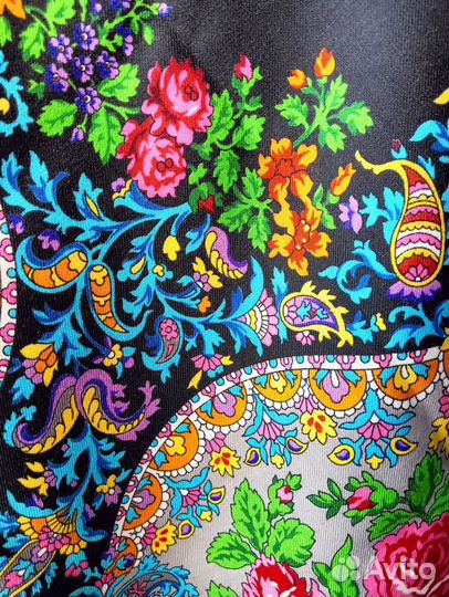 Павловопосадская шаль (платок) Медальоны - 18