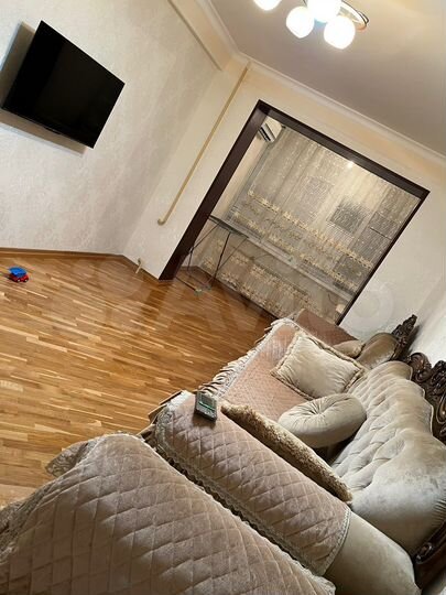 2-к. квартира, 50 м², 1/9 эт.