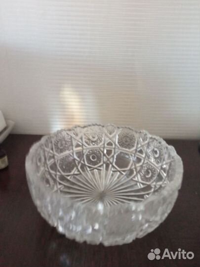 Хрустальная ваза