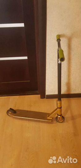 Трюковой самокат Tech Team Duke 303